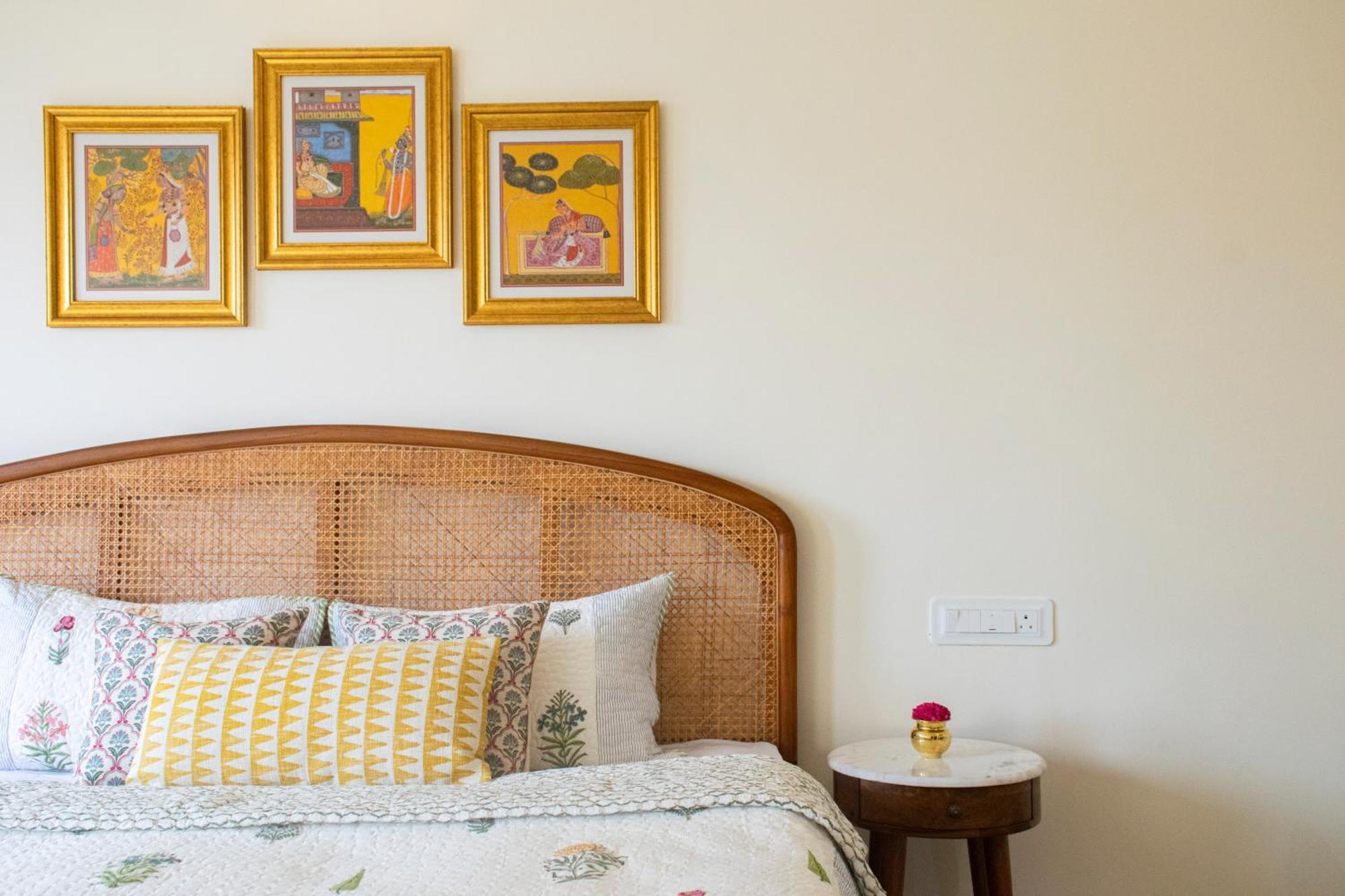 Pushpak Boutique Homestay อุเดเปอร์ ภายนอก รูปภาพ