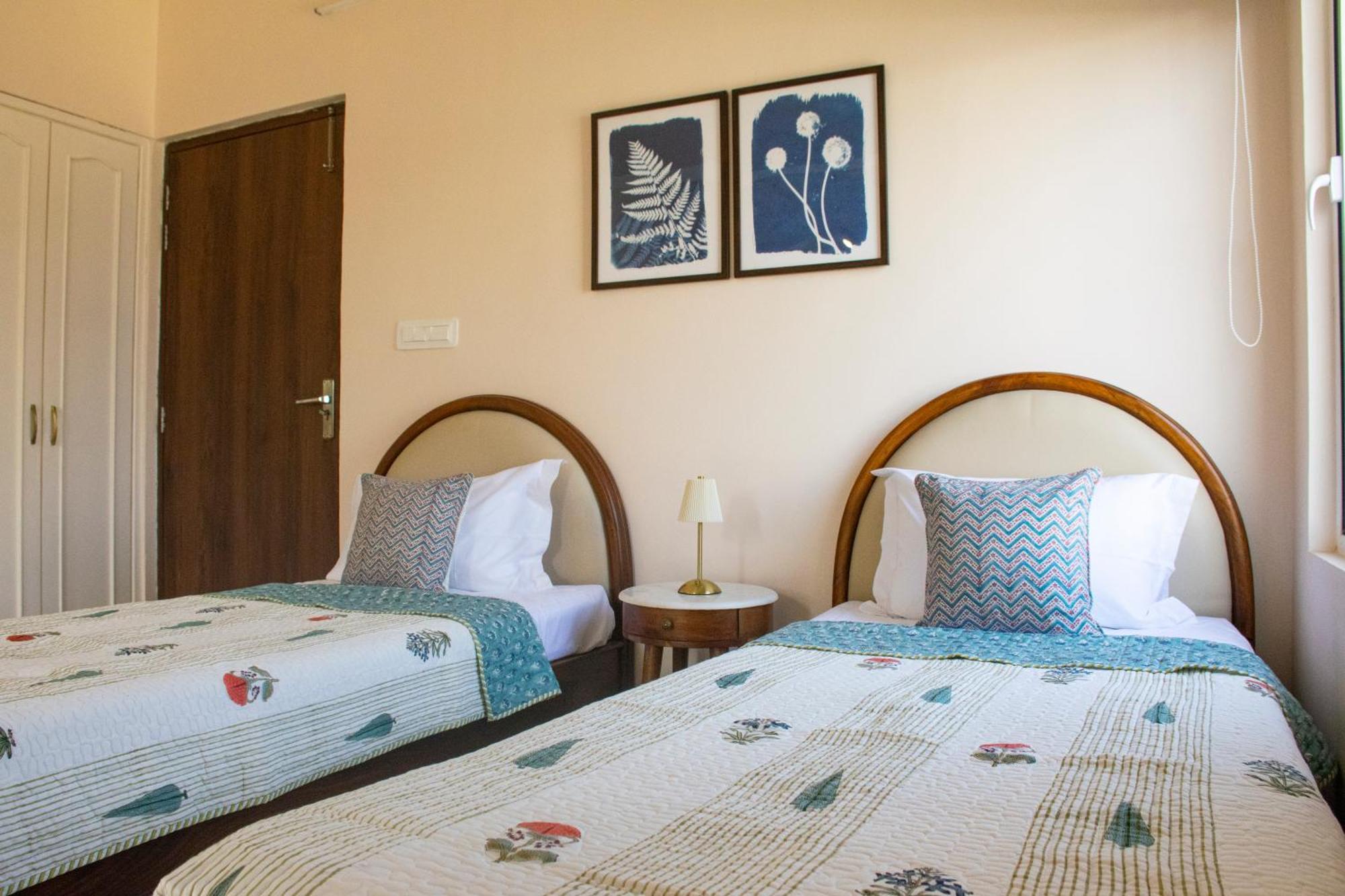 Pushpak Boutique Homestay อุเดเปอร์ ภายนอก รูปภาพ