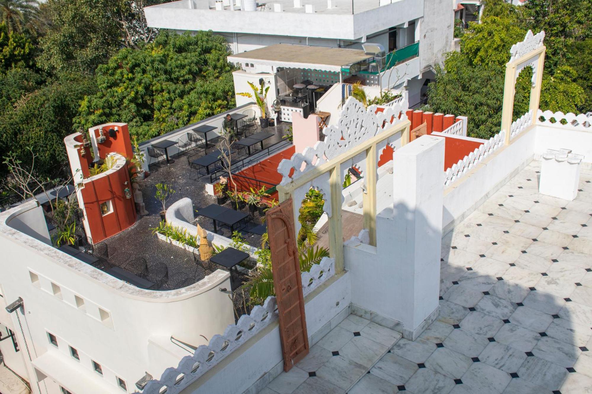 Pushpak Boutique Homestay อุเดเปอร์ ภายนอก รูปภาพ