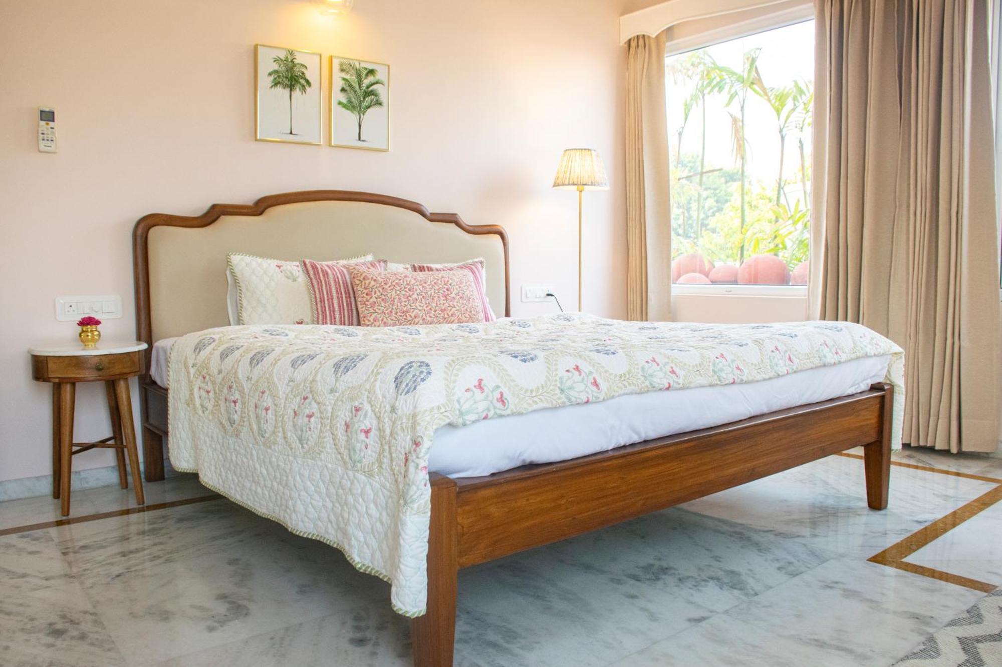 Pushpak Boutique Homestay อุเดเปอร์ ภายนอก รูปภาพ